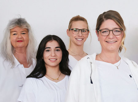 Zahnarzt Dr. med. dent. Jennifer Feld und Team